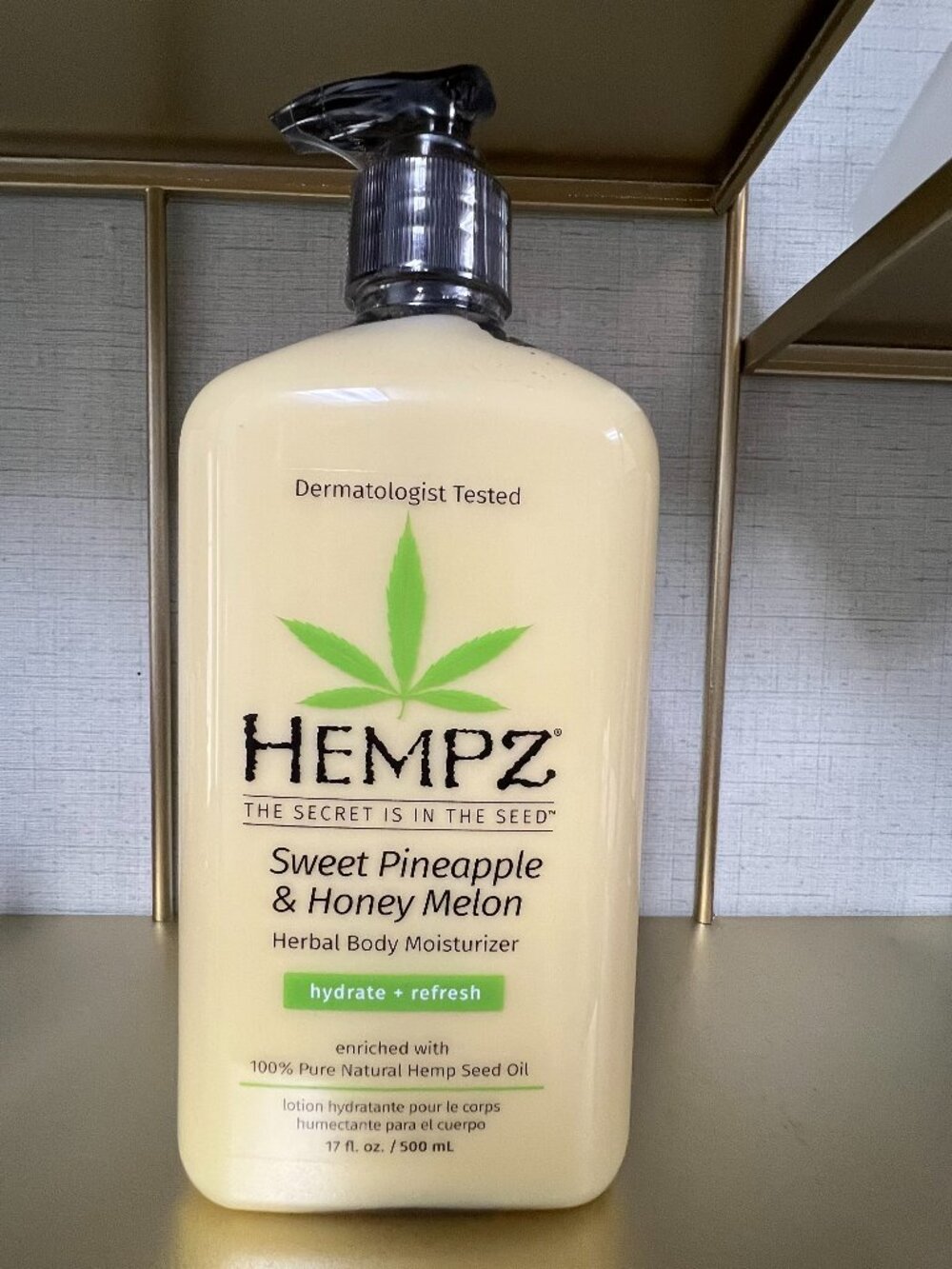 Hempz Sweet Pineapple & Honey Melon Hydrating Body Lotion 17 fl oz